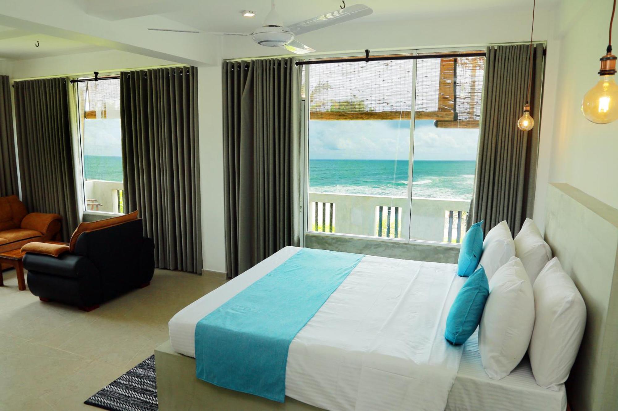 Cocos Hotel Oost-Oost-Midigama Buitenkant foto